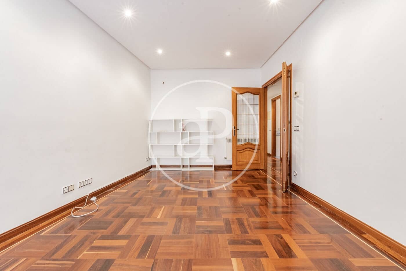 2 bedroom Apartment for sale in Madrid city - € 599,000 (Ref: 10135978)