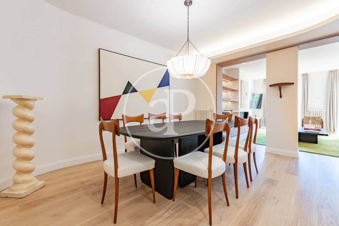 2 bedroom Apartment for sale in Madrid city - € 1,940,000 (Ref: 10135979)