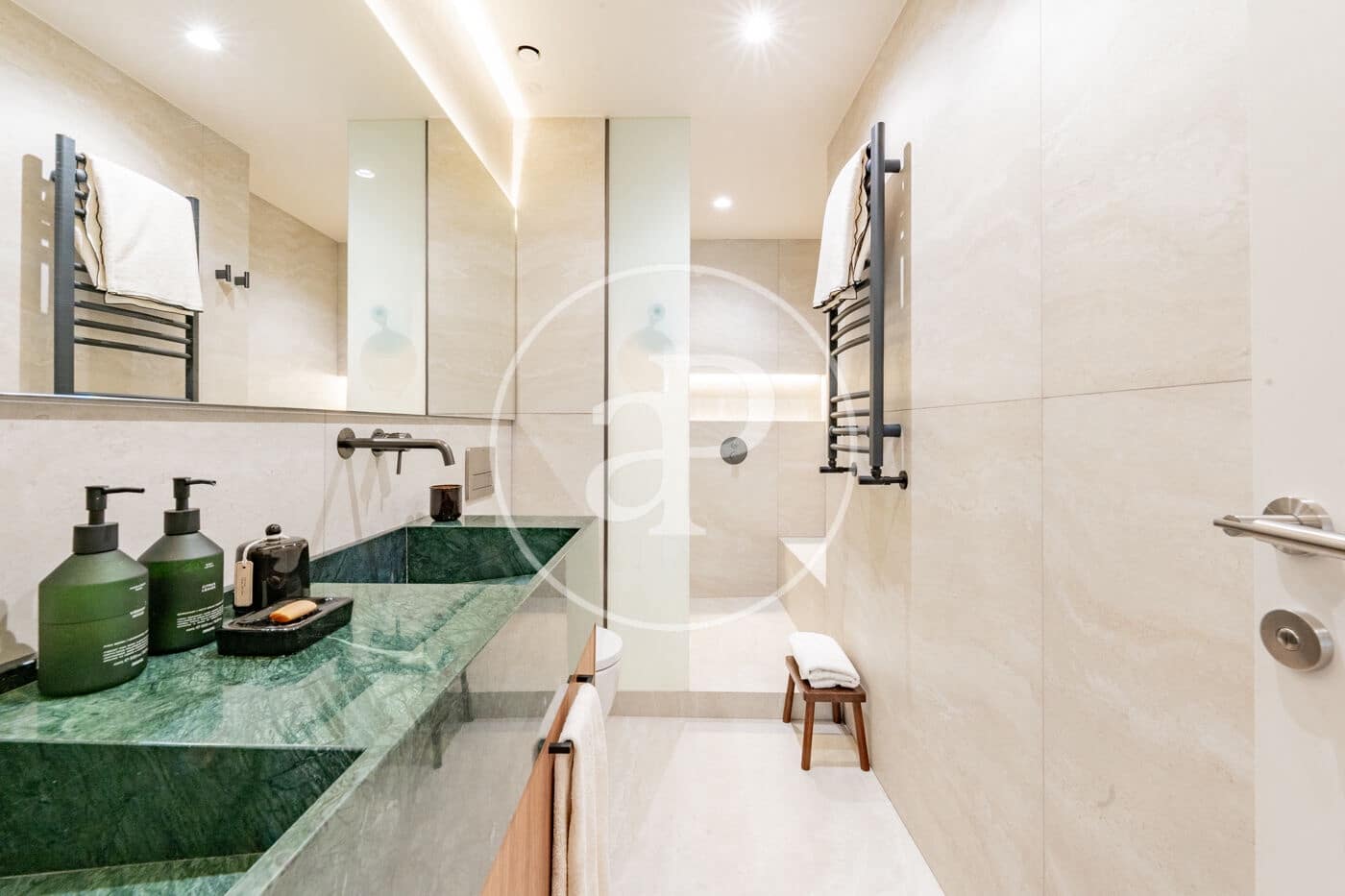 2 bedroom Apartment for sale in Madrid city - € 1,940,000 (Ref: 10135979)