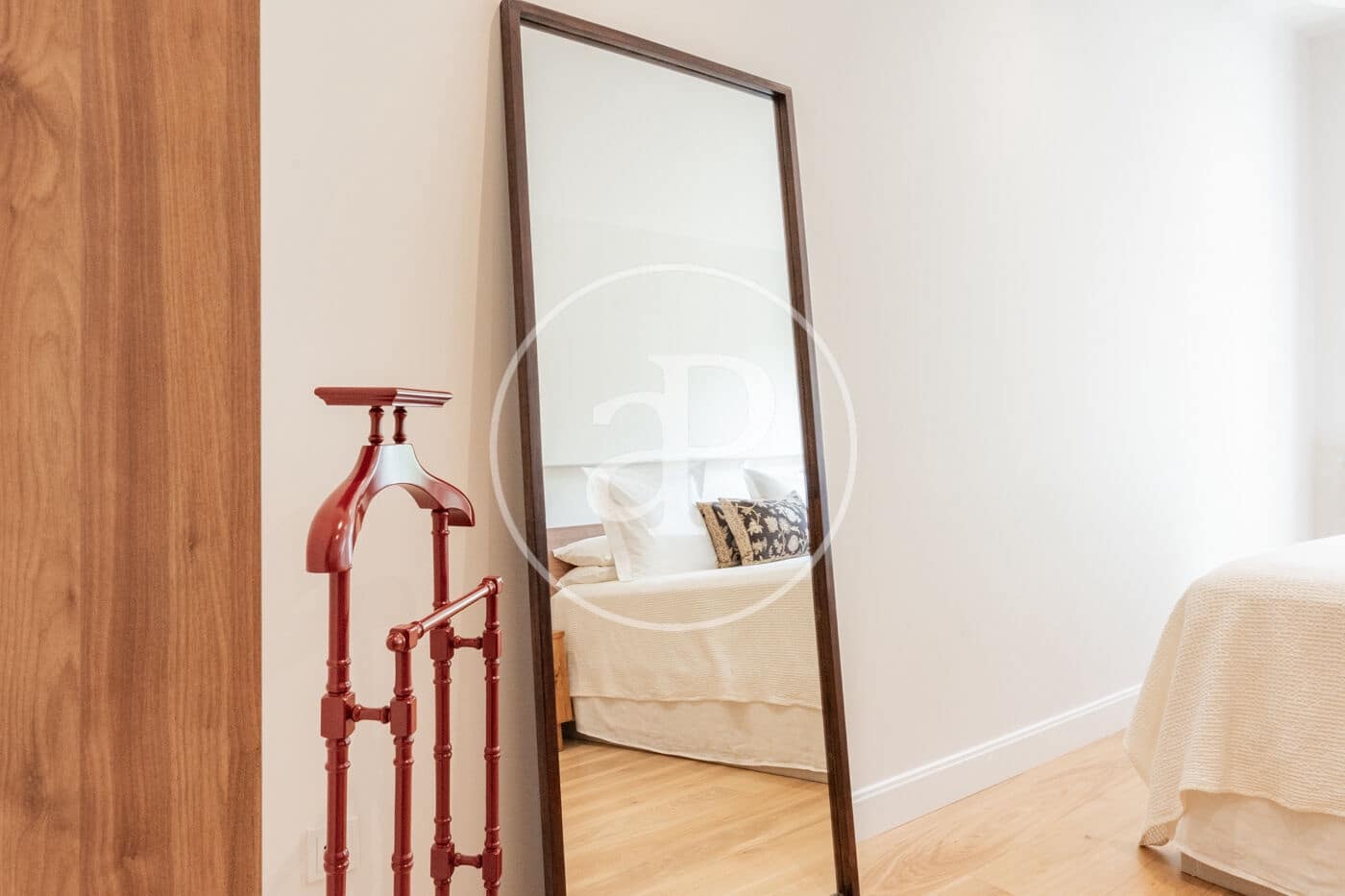 2 bedroom Apartment for sale in Madrid city - € 1,940,000 (Ref: 10135979)