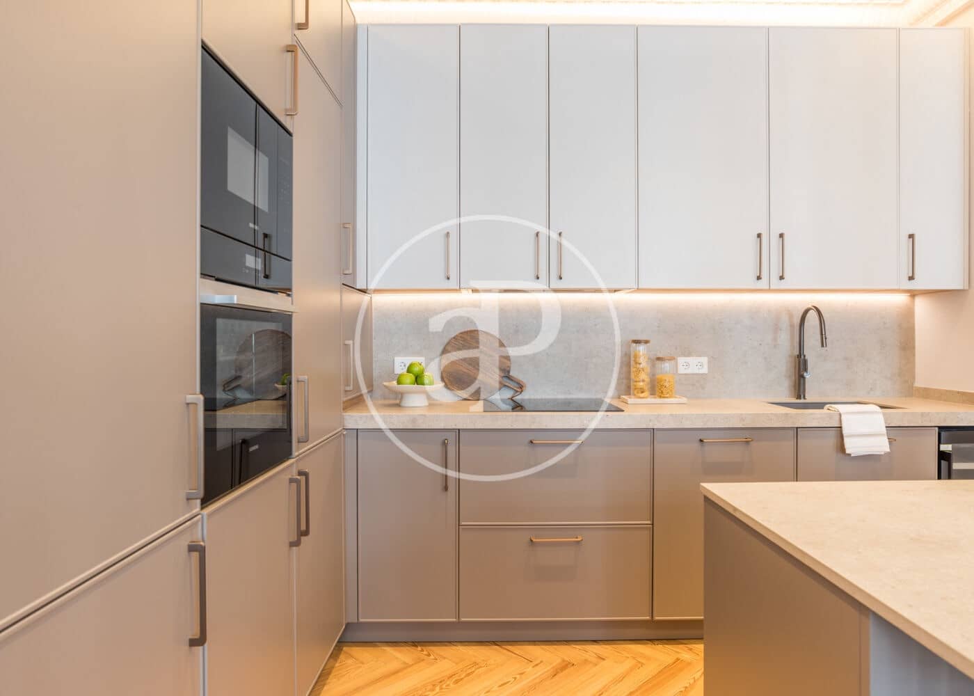 3 quarto Apartamento para venda em Madrid cidade - 2 700 000 € (Ref: 10135980)