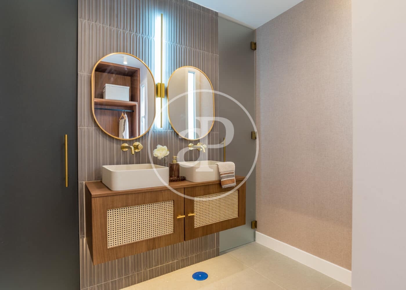 3 quarto Apartamento para venda em Madrid cidade - 2 700 000 € (Ref: 10135980)