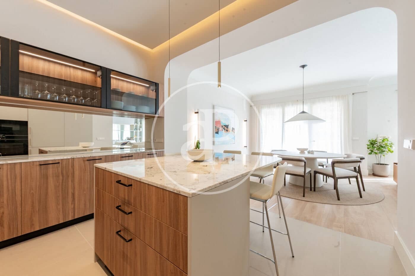 3 soveværelse Lejlighed til salg i Madrid by - € 2.700.000 (Ref: 10135981)