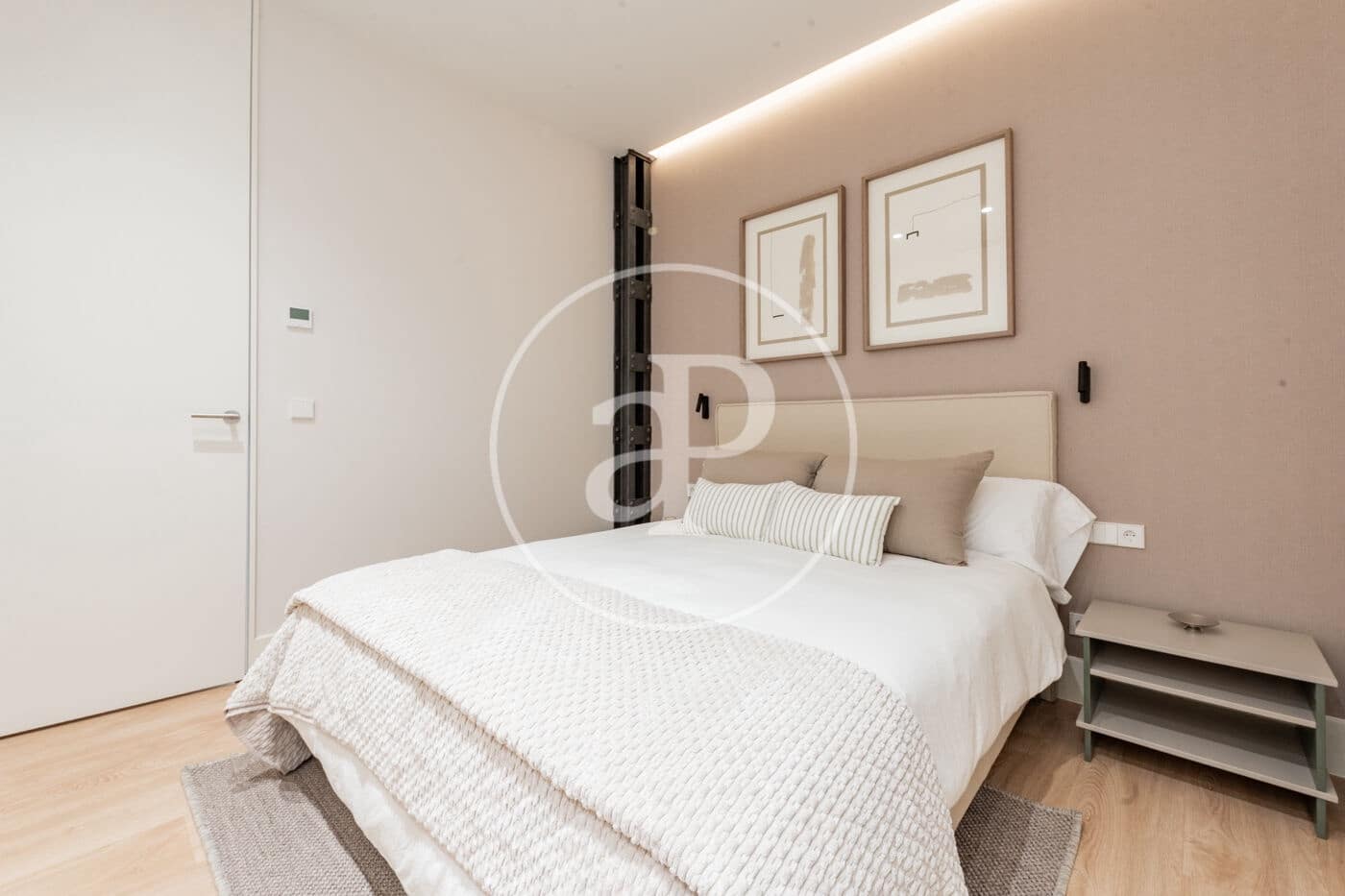 3 soveværelse Lejlighed til salg i Madrid by - € 2.700.000 (Ref: 10135981)