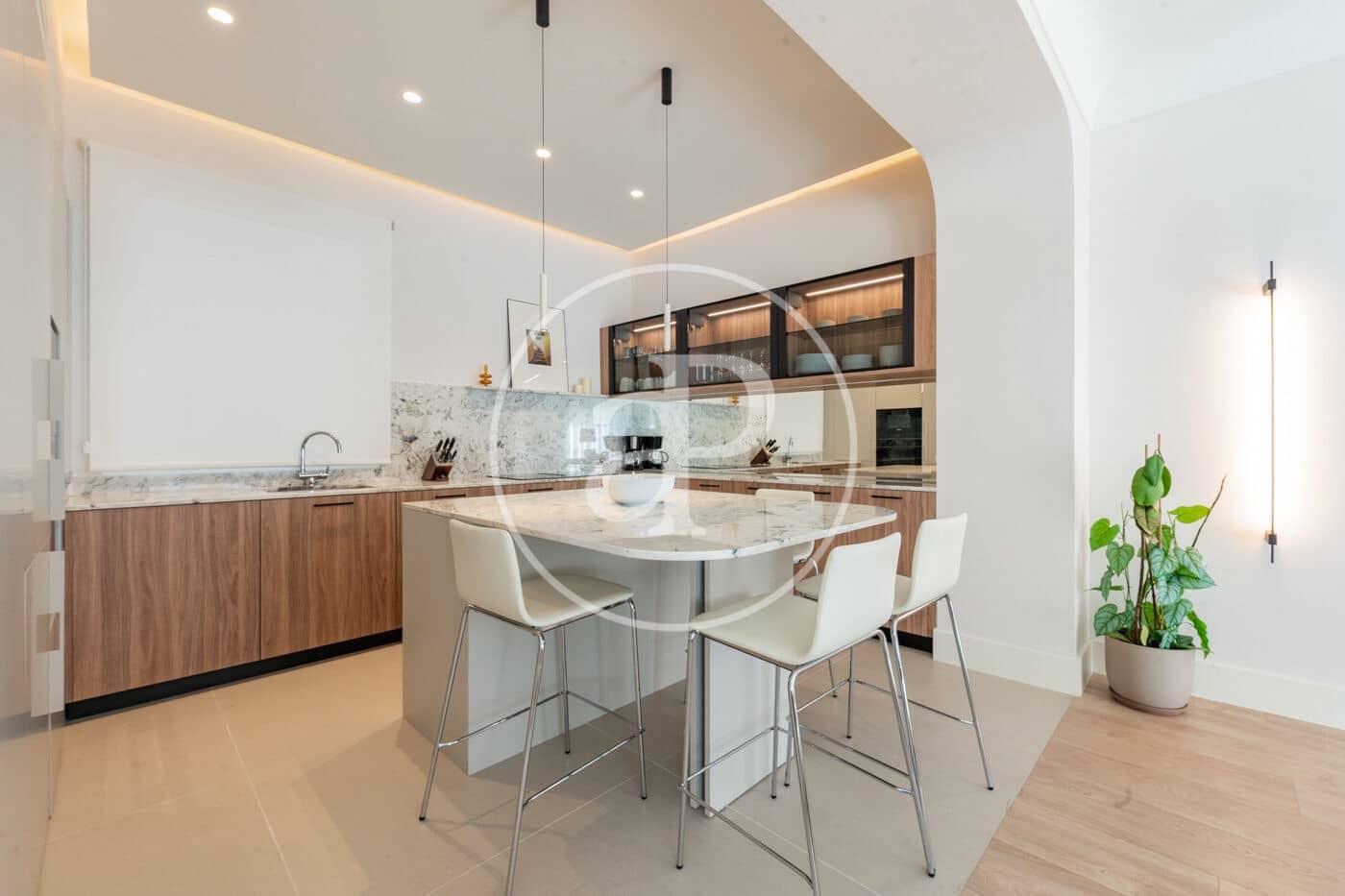 3 soveværelse Lejlighed til salg i Madrid by - € 2.700.000 (Ref: 10135981)