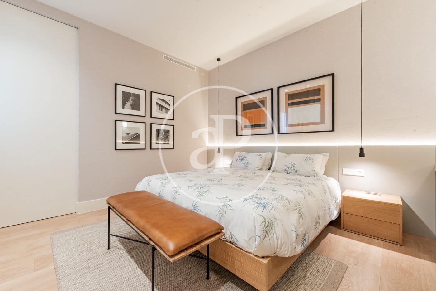 3 soveværelse Lejlighed til salg i Madrid by - € 2.700.000 (Ref: 10135981)