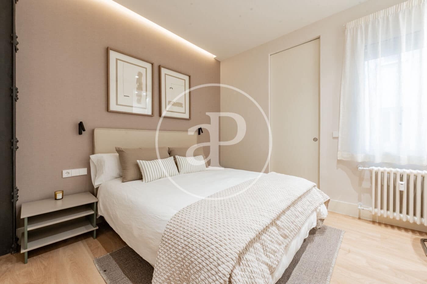 3 soveværelse Lejlighed til salg i Madrid by - € 2.700.000 (Ref: 10135981)