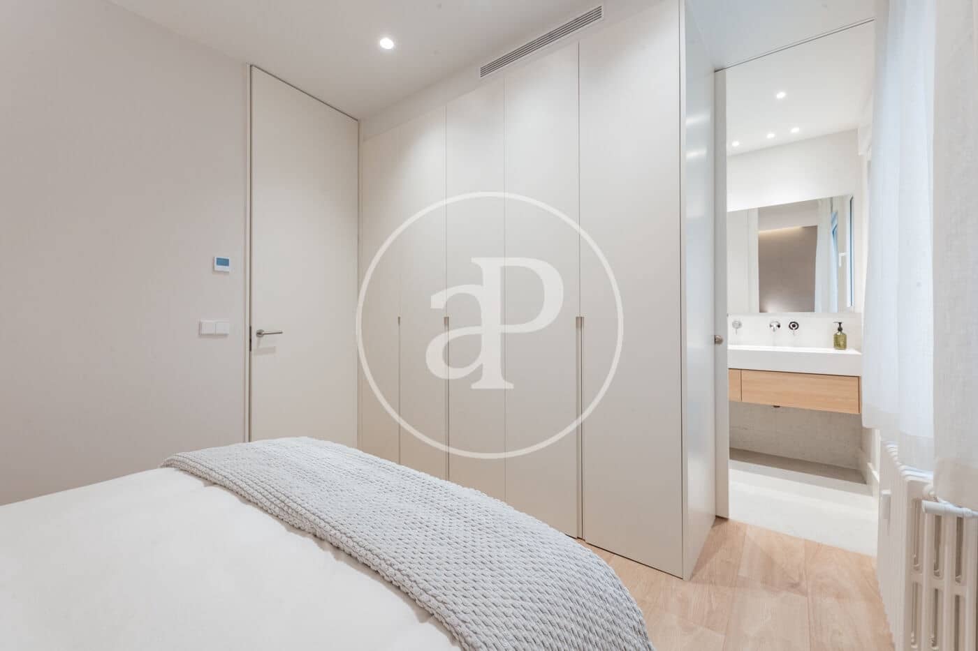 3 soveværelse Lejlighed til salg i Madrid by - € 2.700.000 (Ref: 10135981)