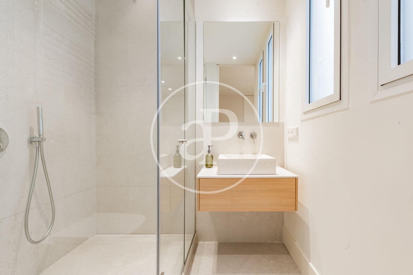 3 soveværelse Lejlighed til salg i Madrid by - € 2.700.000 (Ref: 10135981)