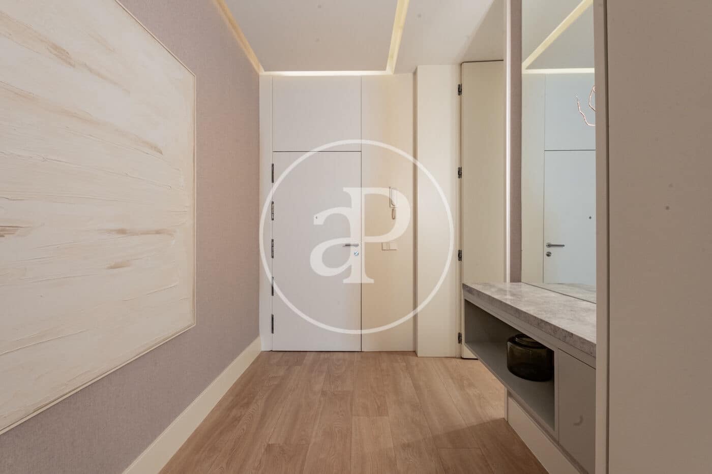 3 soveværelse Lejlighed til salg i Madrid by - € 2.700.000 (Ref: 10135981)
