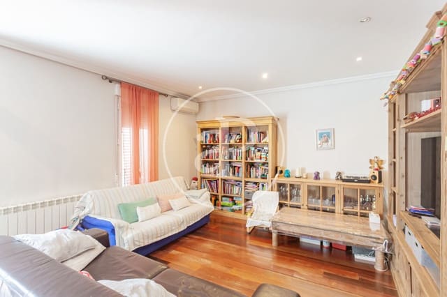 5 bedroom Villa for sale in Pozuelo de Alarcón with pool garage - € 1,860,000 (Ref: 10135982)