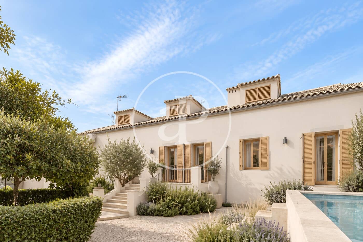 5 bedroom Villa for sale in Pozuelo de Alarcon with pool garage - € 1,860,000 (Ref: 10135982)