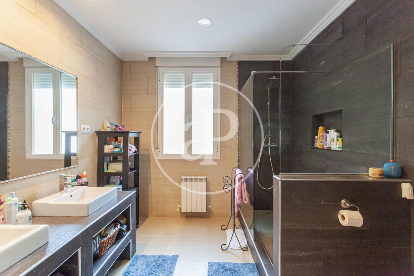 5 bedroom Villa for sale in Pozuelo de Alarcon with pool garage - € 1,860,000 (Ref: 10135982)