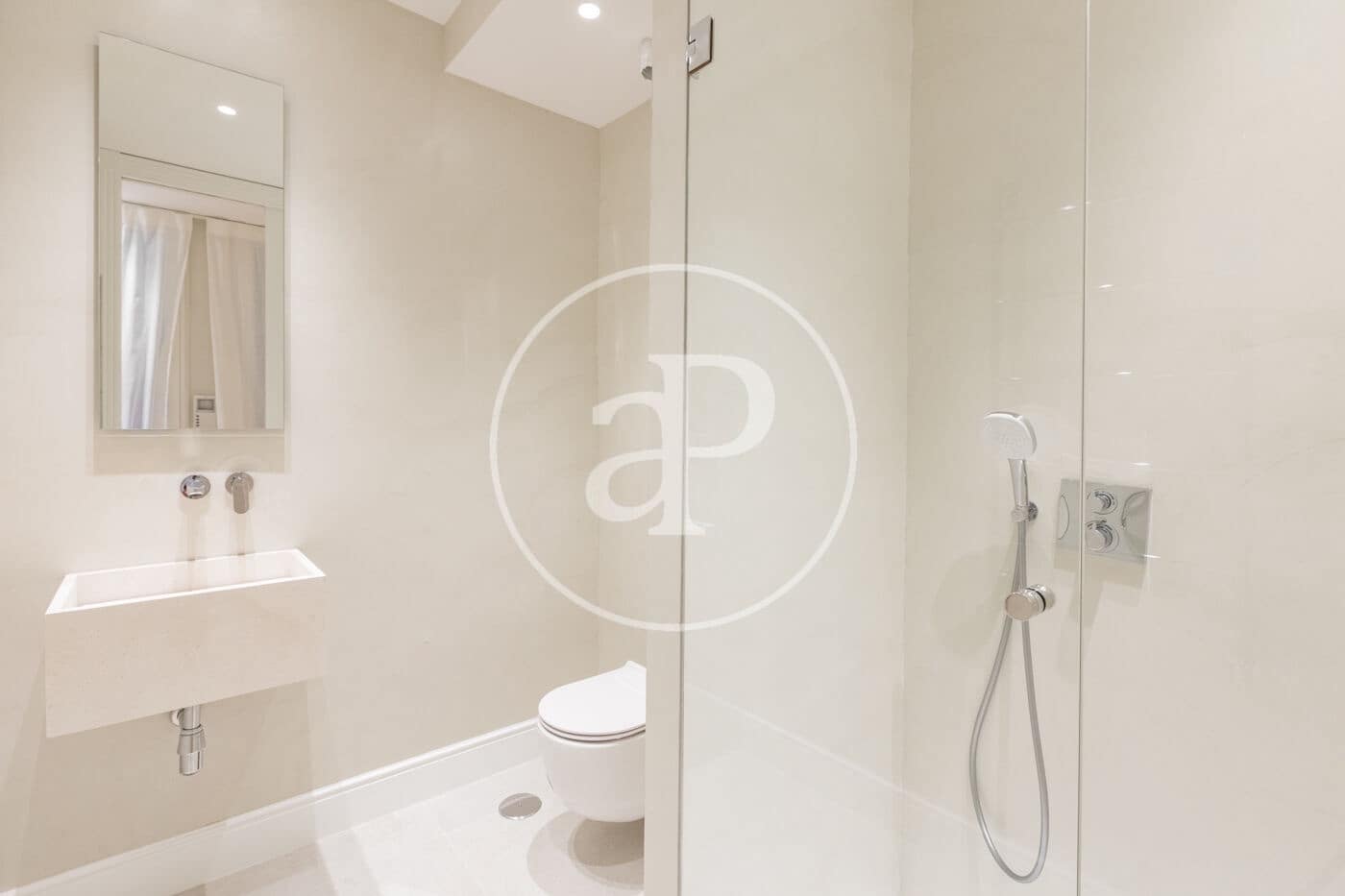 Apartamento de 4 habitaciones en Madrid ciudad en venta - 5.900.000 € (Ref: 10139673)