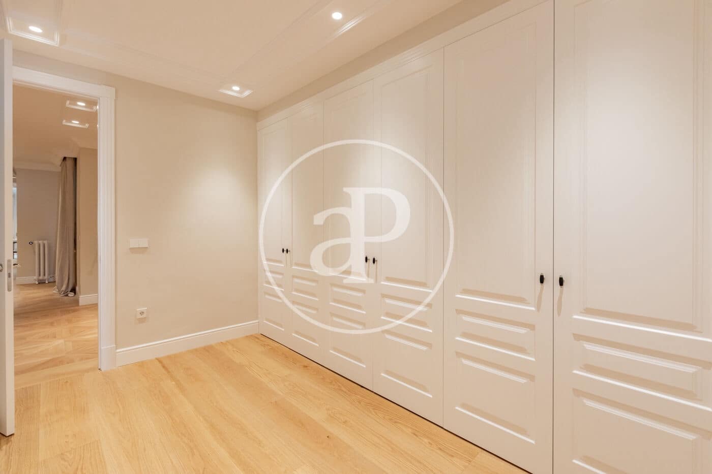 Apartamento de 4 habitaciones en Madrid ciudad en venta - 5.900.000 € (Ref: 10139673)