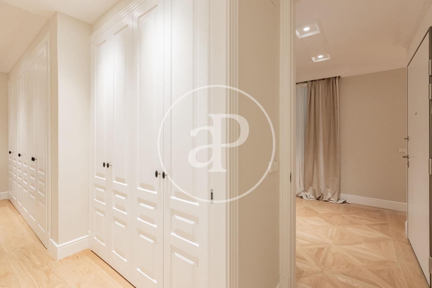 Apartamento de 4 habitaciones en Madrid ciudad en venta - 5.900.000 € (Ref: 10139673)