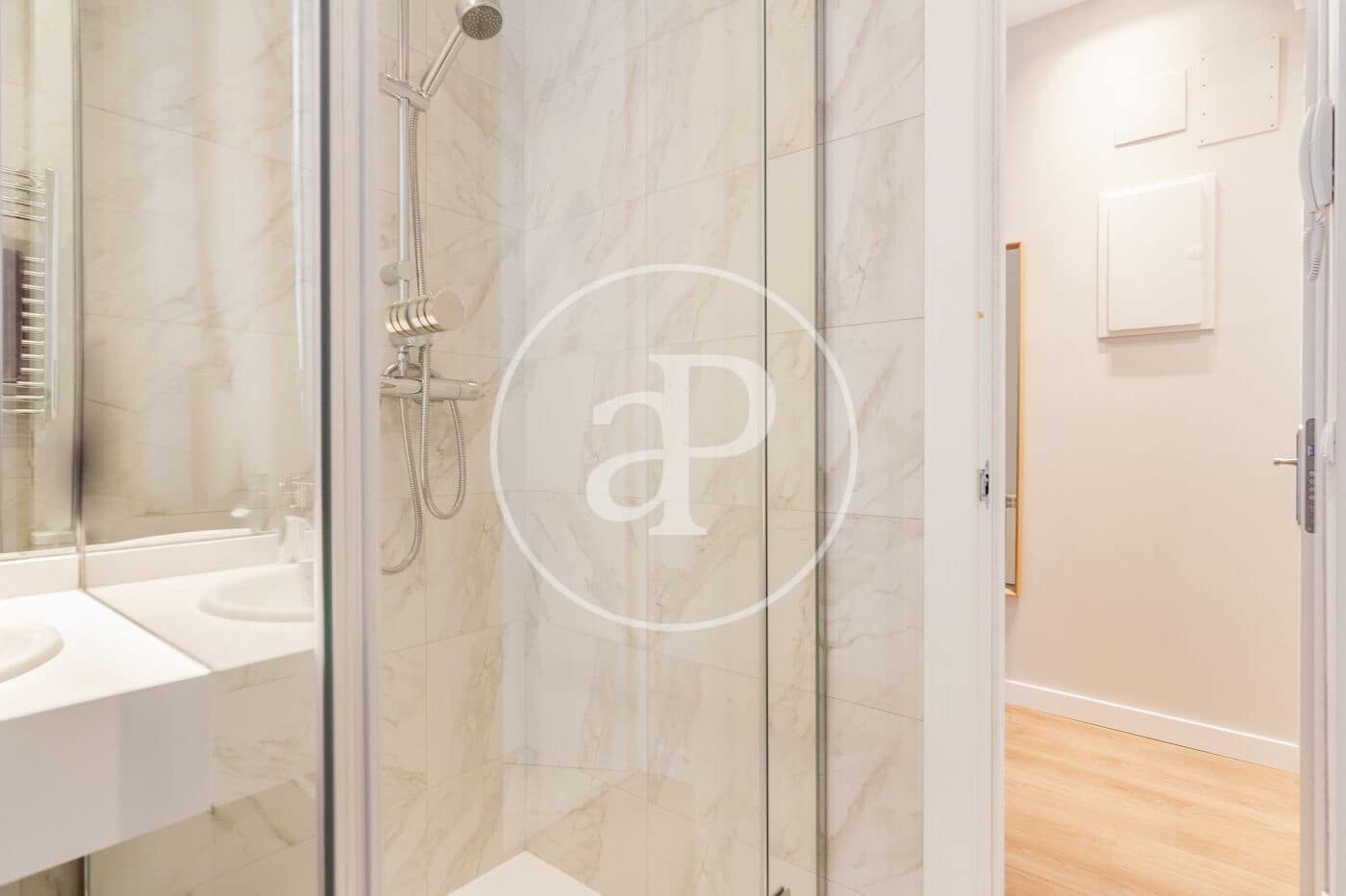 2 quarto Apartamento para venda em Madrid cidade - 740 000 € (Ref: 10139674)
