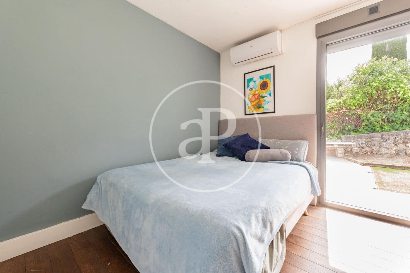 Chalet de 4 habitaciones en Madrid ciudad en venta con garaje - 1.200.000 € (Ref: 10139676)