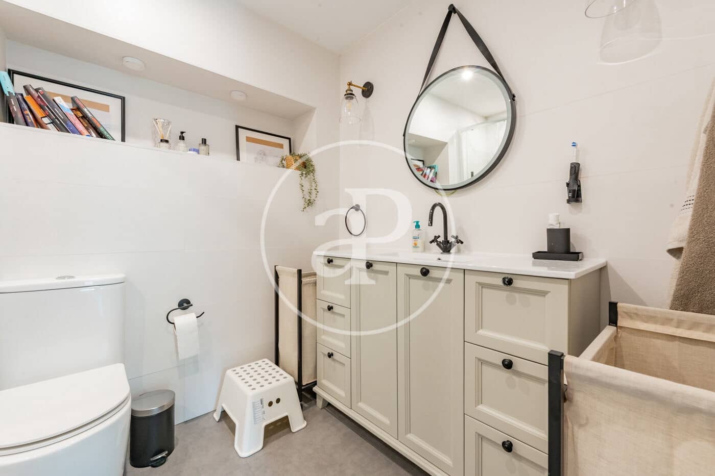 Chalet de 4 habitaciones en Madrid ciudad en venta con garaje - 1.200.000 € (Ref: 10139676)
