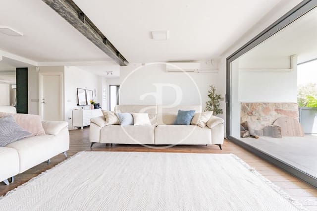 4 soverom Villa til salgs i Aeropuerto, Madrid by med garasje - € 1 200 000 (Ref: 10139676)