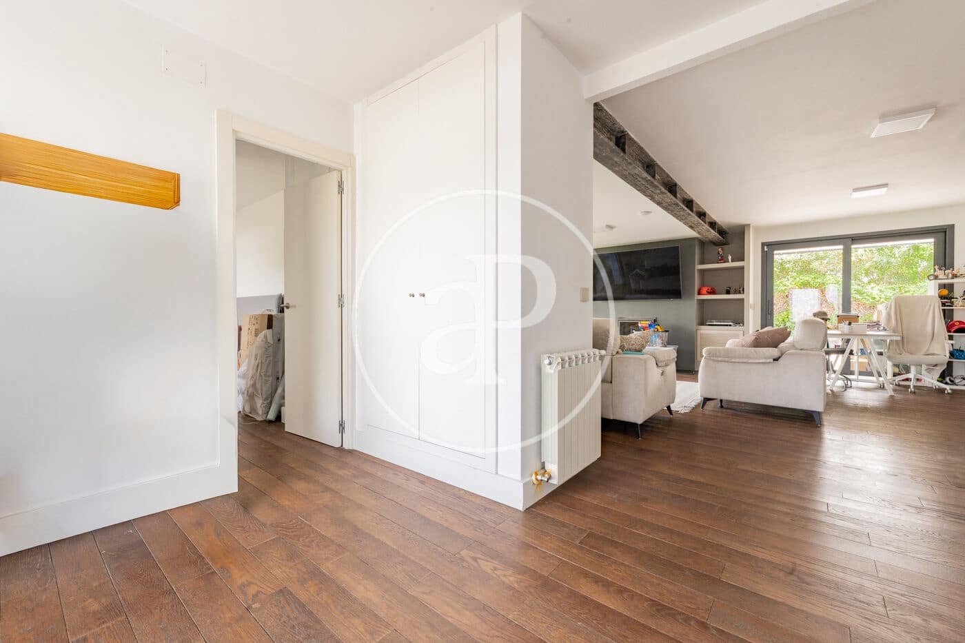 Chalet de 4 habitaciones en Madrid ciudad en venta con garaje - 1.200.000 € (Ref: 10139676)
