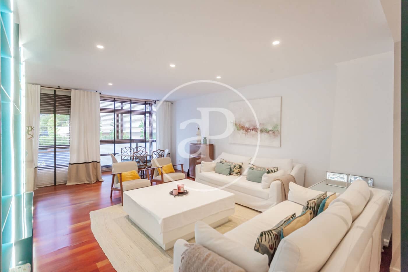 4 soverom Leilighet til salgs i Madrid by med svømmebasseng garasje - € 1 300 000 (Ref: 10142419)