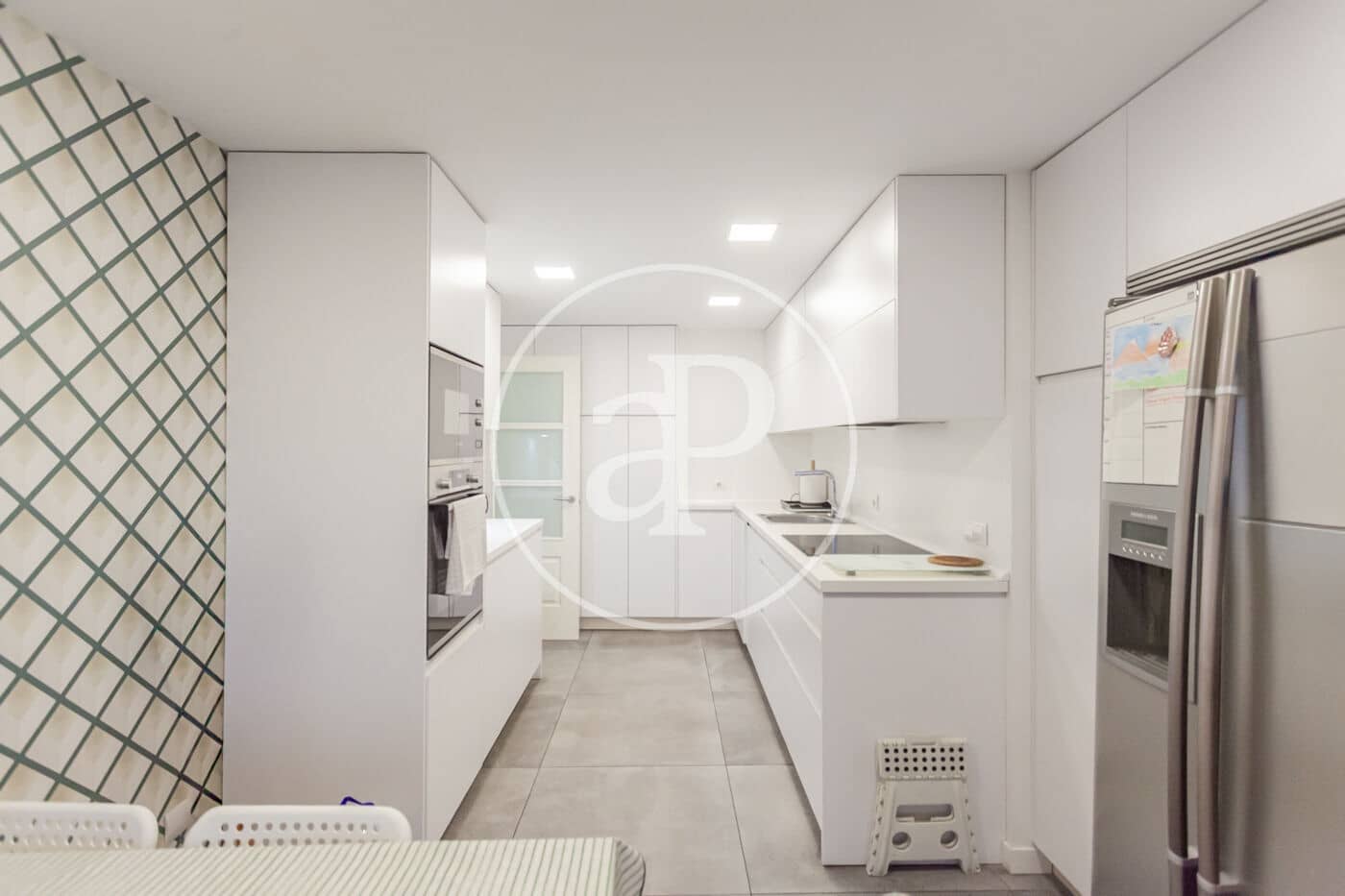 4 soverom Leilighet til salgs i Madrid by med svømmebasseng garasje - € 1 300 000 (Ref: 10142419)