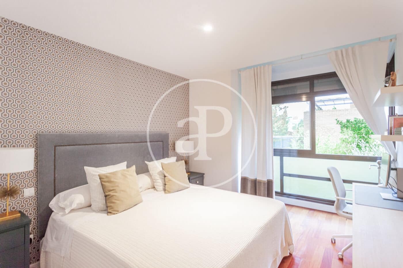 4 soverom Leilighet til salgs i Madrid by med svømmebasseng garasje - € 1 300 000 (Ref: 10142419)
