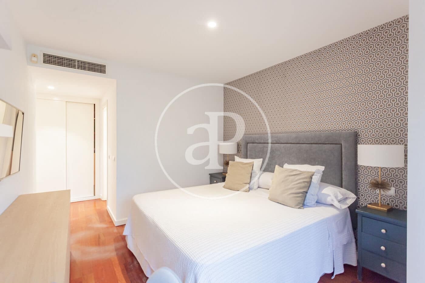 4 soverom Leilighet til salgs i Madrid by med svømmebasseng garasje - € 1 300 000 (Ref: 10142419)