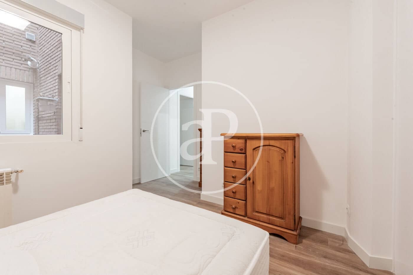 3 soveværelse Lejlighed til leje i Madrid by - € 2.200 (Ref: 10142420)
