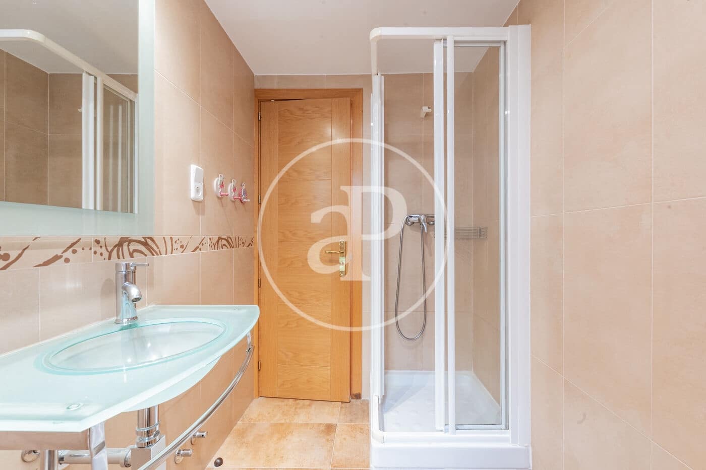 3 Zimmer Apartment zu vermieten in Madrid Stadt mit Garage - 3.200 € (Ref: 10147037)