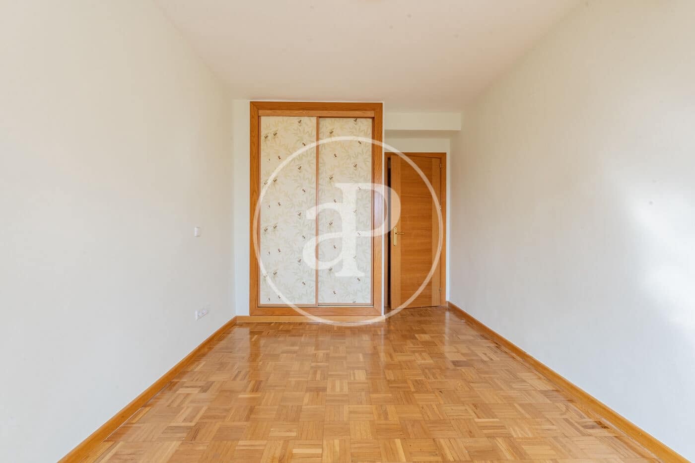3 Zimmer Apartment zu vermieten in Madrid Stadt mit Garage - 3.200 € (Ref: 10147037)
