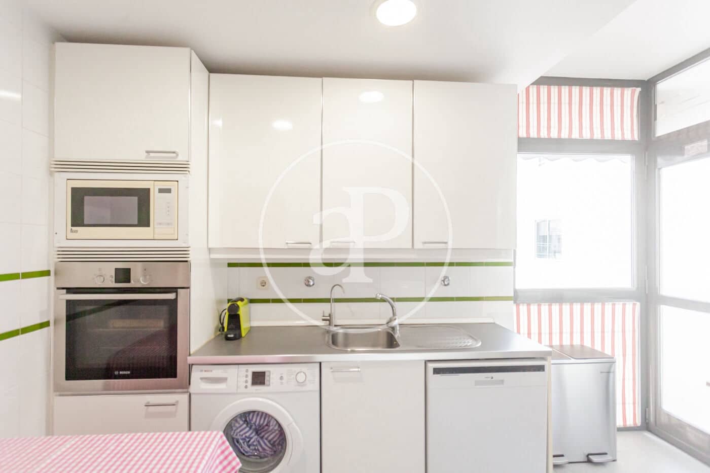 3 slaapkamer Appartement te koop in Pozuelo de Alarcon met zwembad garage - € 950.000 (Ref: 10147038)