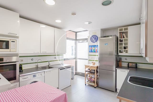 3 slaapkamer Appartement te koop in Pozuelo de Alarcón met zwembad garage - € 950.000 (Ref: 10147038)