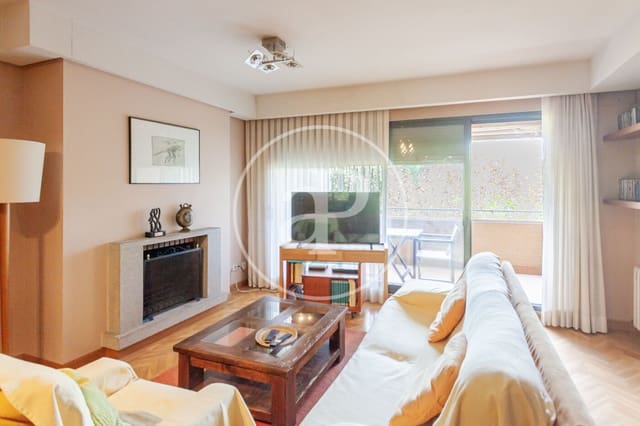 3 slaapkamer Appartement te koop in Pozuelo de Alarcón met zwembad garage - € 950.000 (Ref: 10147038)
