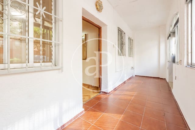 2 sovrum Lägenhet till salu i Castilla, Madrid stad - 390 000 € (Ref: 10147040)