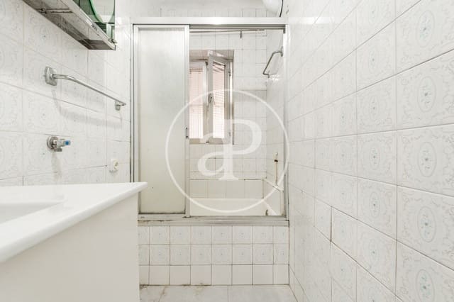 2 sovrum Lägenhet till salu i Castilla, Madrid stad - 390 000 € (Ref: 10147040)