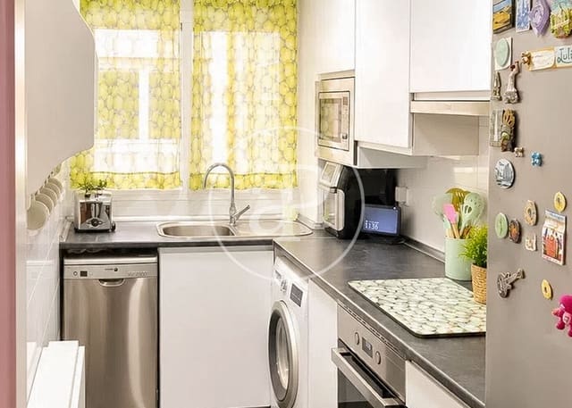 3 makuuhuone Huoneisto myytävänä paikassa Cuatro Caminos, Madrid kaupunki - 590 000 € (Ref: 10147042)