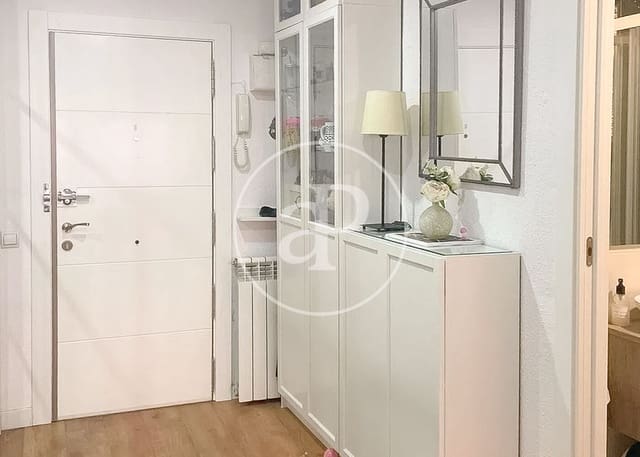 3 makuuhuone Huoneisto myytävänä paikassa Cuatro Caminos, Madrid kaupunki - 590 000 € (Ref: 10147042)