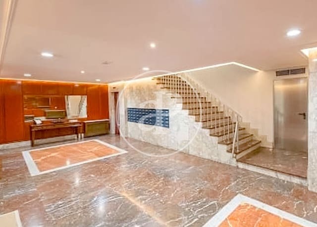 3 makuuhuone Huoneisto myytävänä paikassa Cuatro Caminos, Madrid kaupunki - 590 000 € (Ref: 10147042)