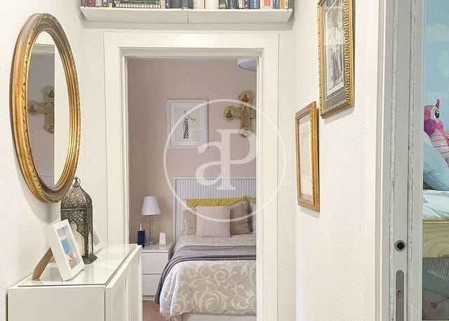 3 makuuhuone Huoneisto myytävänä paikassa Cuatro Caminos, Madrid kaupunki - 590 000 € (Ref: 10147042)