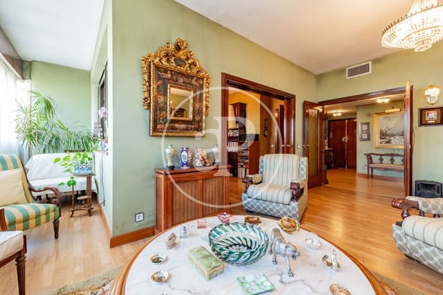 5 chambre Appartement à vendre à Ciudad Universitaria, Madrid ville avec garage - 1 750 000 € (Ref: 10148802)