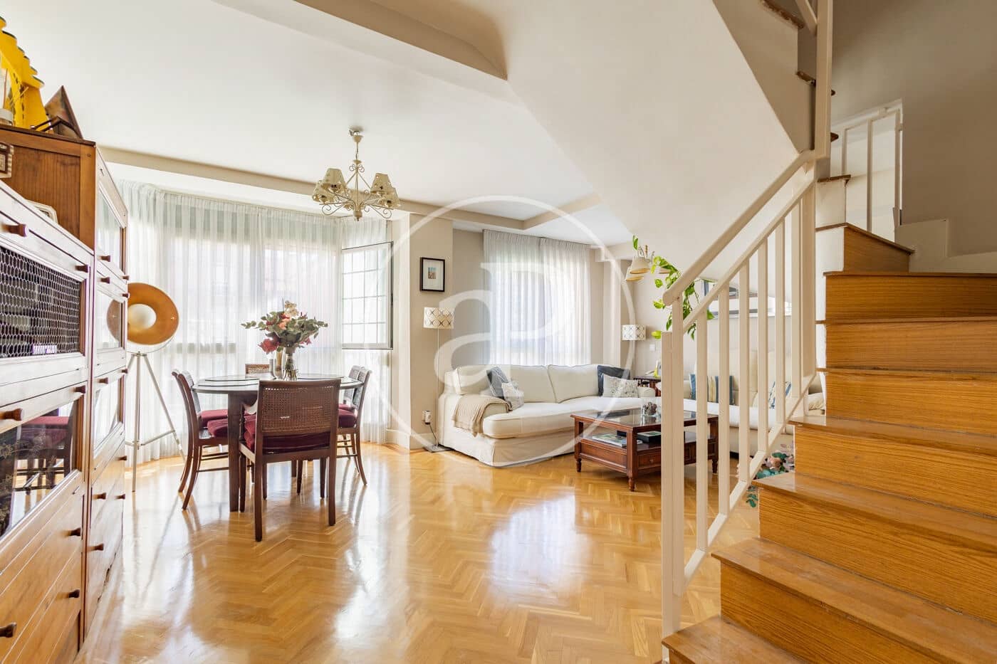 5 sovrum Lägenhet till salu i Madrid stad med pool - 1 350 000 € (Ref: 10148804)