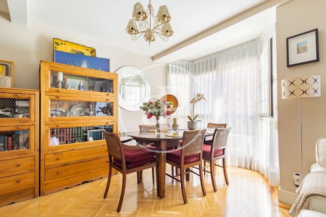 Apartamento de 5 habitaciones en Adelfas, Madrid ciudad en venta con piscina - 1.350.000 € (Ref: 10148804)