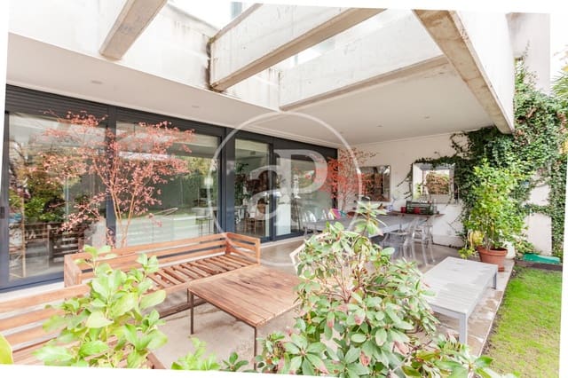 5 makuuhuone Huvila myytävänä paikassa Fuente del Fresno, San Sebastián de los Reyes mukana uima-altaan 
autotalli - 1 650 000 € (Ref: 10148806)