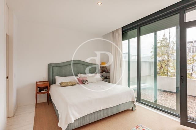 5 makuuhuone Huvila myytävänä paikassa Fuente del Fresno, San Sebastián de los Reyes mukana uima-altaan 
autotalli - 1 650 000 € (Ref: 10148806)