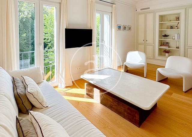 3 sypialnia Apartament na sprzedaż w Almagro, Miasto Madryt - 1 700 000 € (Ref: 10148807)