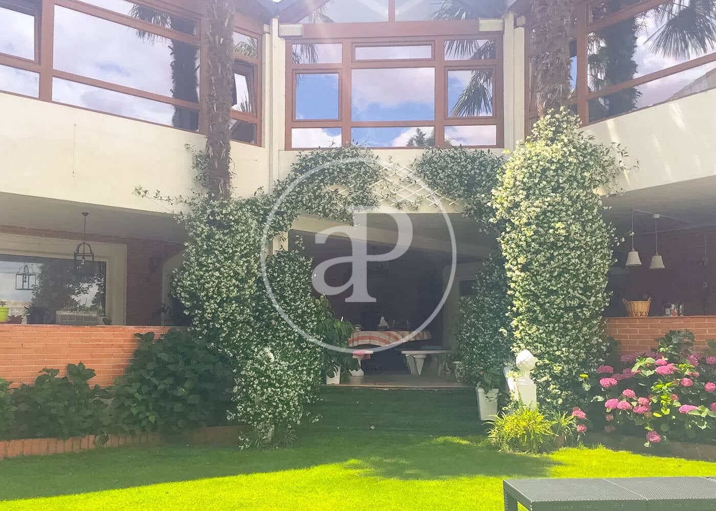 5 soveværelse Villa til salg i Cobena med swimmingpool - € 650.000 (Ref: 10148808)