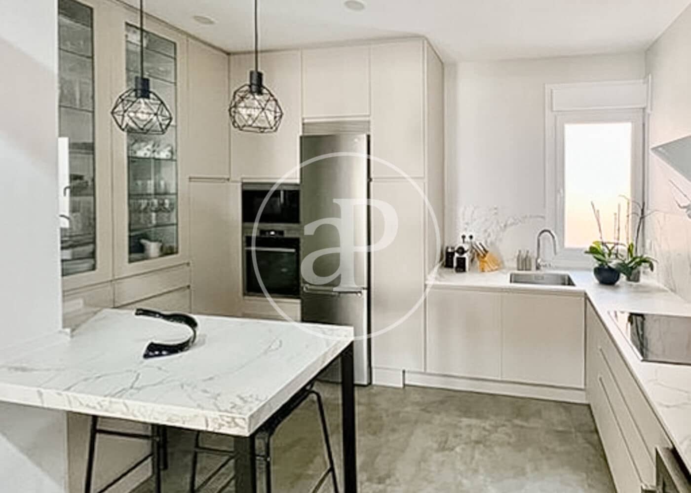 2 slaapkamer Appartement te koop in Madrid stad - € 799.999 (Ref: 10148809)