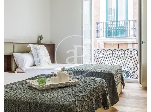 3 sypialnia Apartament do wynajęcia w Justicia, Miasto Madryt z garażem - 10 500 € (Ref: 10148811)